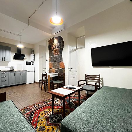 Apartments Pushkin Street エレバン エクステリア 写真